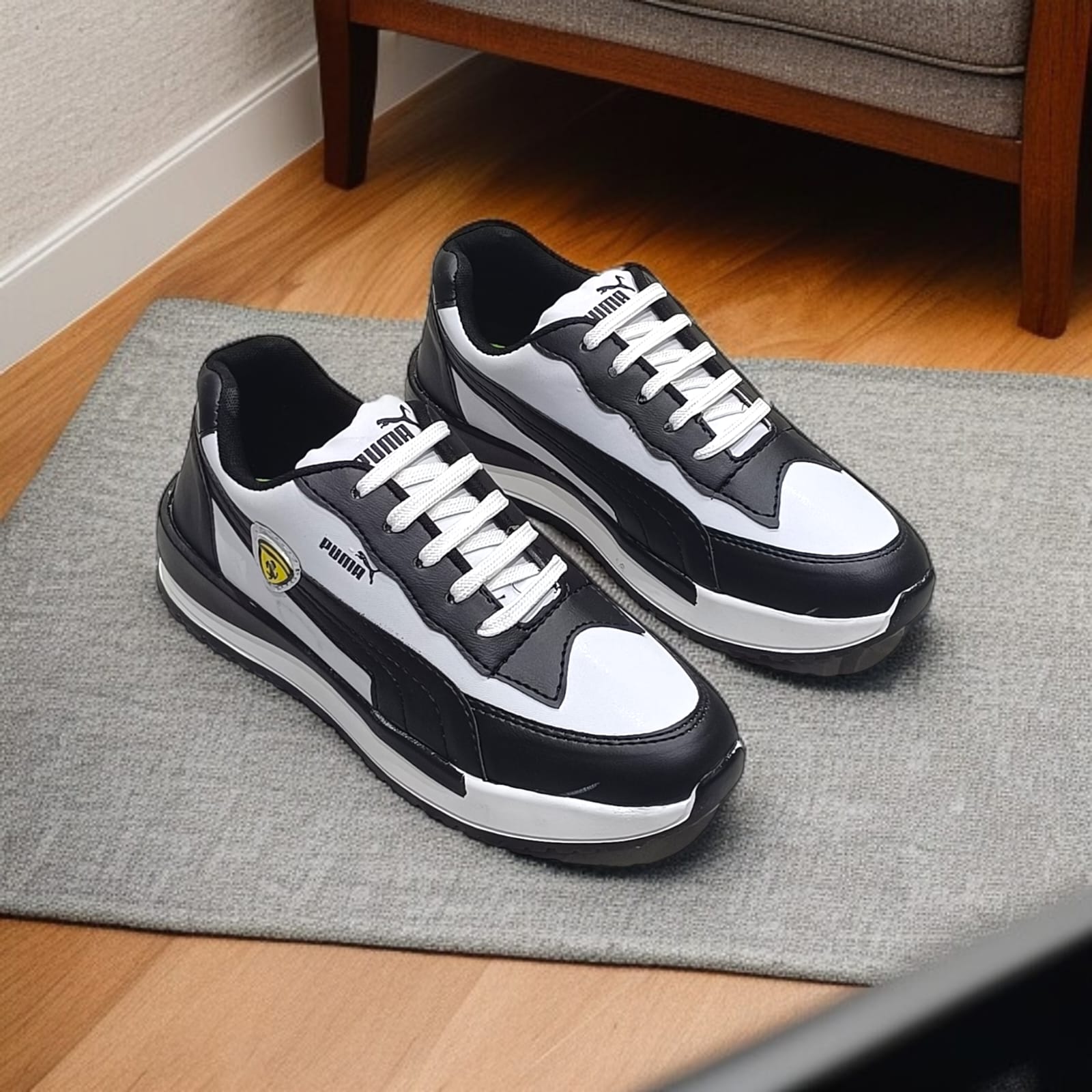 New sneakers white black